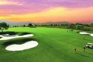 Sân golf 550 tỷ xây dựng trên gần 200 ha rừng thông