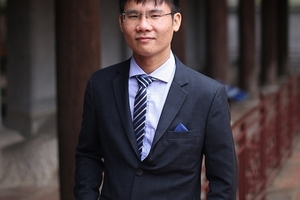 9X kể lại hành trình từ cậu bé bán kẹo thành CEO trong tự truyện