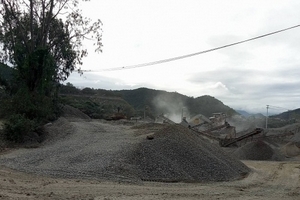 Đà Nẵng sẽ dừng hoạt động các mỏ đá nếu tái diễn ô nhiễm trên đường