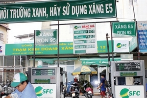 Có hay không xăng E5 chất lượng kém?