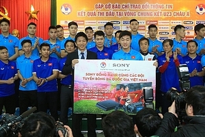 Sony trao thưởng hơn 3,5 tỷ đồng cho U23 Việt Nam