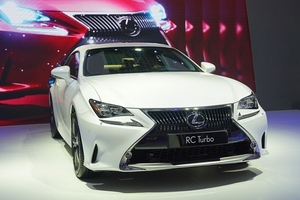Bảng giá xe Lexus tháng 2/2018: không có biến động