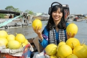 Nhộn nhịp chợ nổi Cái Răng những ngày áp tết