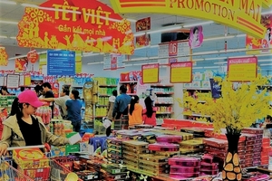 Hơn 100 cửa hàng tại Hà Nội đăng ký mở cửa bán hàng từ mùng 1 Tết 2018