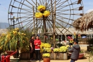 Lên Sa Pa tham dự lễ hội khèn hoa Tây Bắc