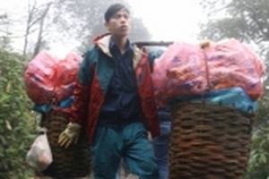 Lễ hội Yên Tử: Những con người thầm lặng cho môi trường xanh