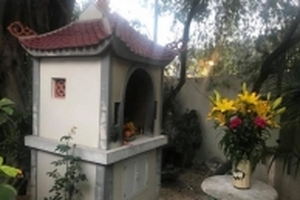 Ngôi miếu nhỏ và sự hy sinh không thể quên của 6 y bác sĩ trong đại dịch SARS 15 năm trước