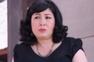 Sao Việt nói gì khi nghệ sĩ Hồng Vân đóng cửa sân khấu kịch sau 2 năm thua lỗ?