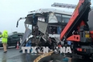 Xe cứu hộ được quyền ưu tiên, nhưng không phải tự do chạy