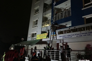 Cháy chung cư Carina tại Sài Gòn, 13 người chết