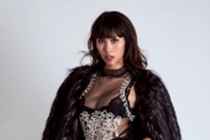 Hà Anh tố bị tài xế Uber đuổi xuống đường dù đang mang thai 6 tháng