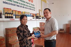 Nam Định: Đặc sản nước mắm Ninh Cơ “món quà OCOP” của vùng biển Thịnh Long