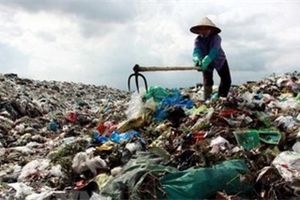 Bãi rác lớn nhất Hà Nội sắp hết chỗ chứa