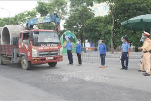 Tạm dừng hoạt động các chốt kiểm soát ra vào tỉnh Ninh Bình