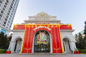 “Đu trend” cực đỉnh với Hội chợ Art toy Giáng sinh lần đầu tiên xuất hiện tại Việt Nam