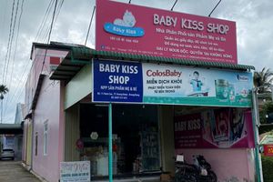 Shop Baby Kiss đưa chương trình “Vui hè rực rỡ - Quà tặng bất ngờ” về với các em nhỏ ở Huyện Krông Bông, Tỉnh Đắk Lắk