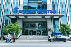 Không công bố thông tin giao dịch, người nhà Phó Tổng giám đốc Sacombank bị xử phạt