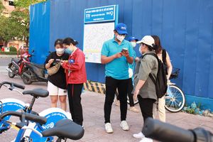 Mô hình xe đạp công cộng tại Tp. Hồ Chí Minh thu hút nhiều bạn trẻ