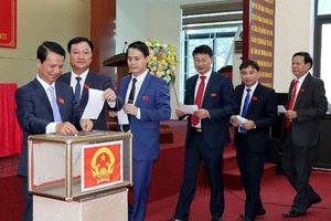 Hà Tĩnh: Đức Thọ có tân Chủ tịch HĐND huyện và tân Chủ tịch UBND huyện