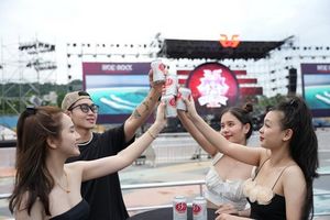 Bia nội địa vẫn được ưu ái trong bối cảnh tiêu dùng mới nhờ lợi thế thấu hiểu về văn hóa