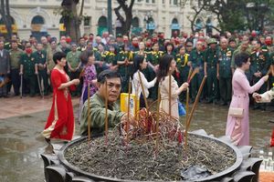 Tập đoàn Hòa Bình tổ chức lễ dâng hương tưởng niệm Đức Vua Lý Thái Tổ