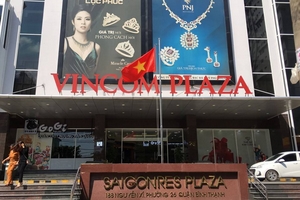 Chung cư Saigonres Plaza: Lùm xùm từ chất lượng công trình đến vụ bảo vệ đánh gãy răng bé 6 tuổi