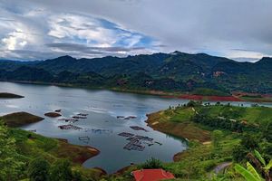 Sơn La: Trải nghiệm độc đáo du lịch sinh thái lòng hồ Quỳnh Nhai