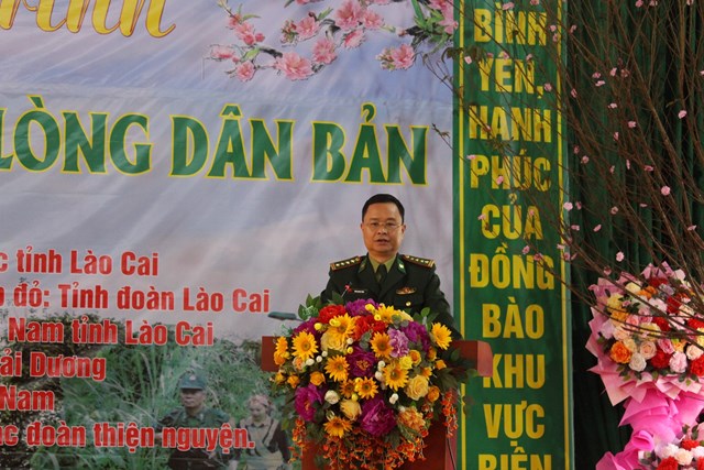 Đại tá Trần Quang Tùng - Bí thư Đảng ủy, Chính ủy BĐBP phát biểu tại chương trình