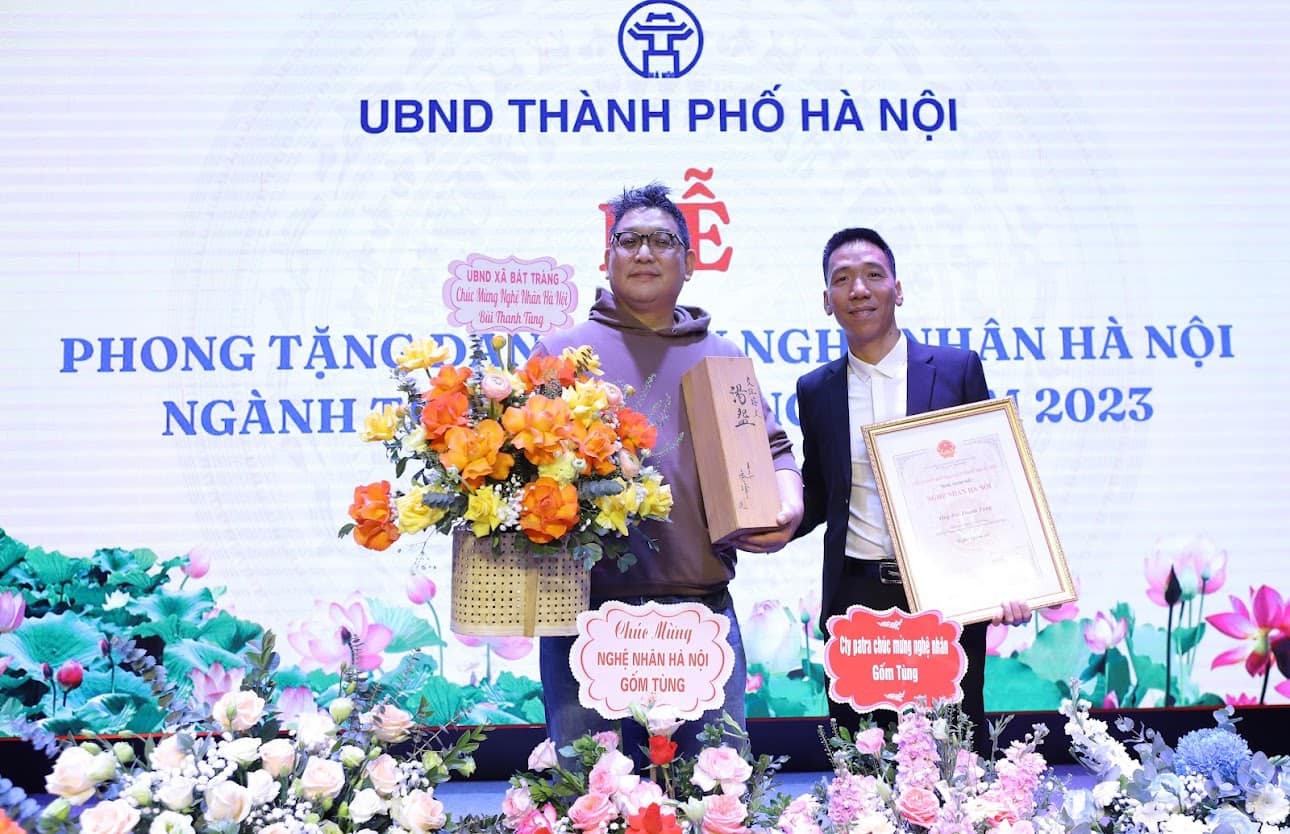 Nghệ nhân Bùi Thanh Tùng được phong tặng danh hiệu Nghệ nhân Hà Nội - Ảnh 13