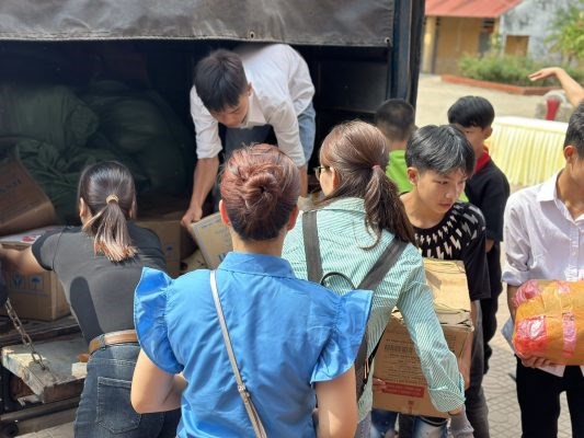 Trường Cao đẳng Nghệ thuật H&#224; Nội: Thăm v&#224; trao qu&#224; cho c&#225;c em học sinh v&#249;ng cao tỉnh H&#224; Giang - Ảnh 5