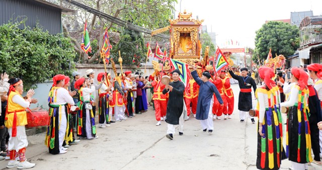 Các lễ hội, làng nghề truyền thống đang phát huy giá trị khi hiệu quả từ khía cạnh quảng bá và là các mô hình du lịch.