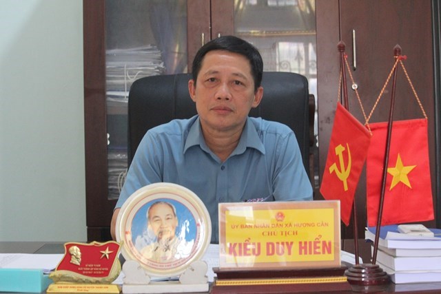 Ông Kiều Duy Hiển - Chủ tịch UBND xã Hương Cần. Ảnh: Phi Long.
