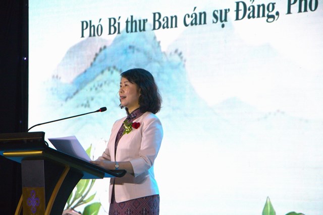 Bà Lâm Lâm - Phó Bí thư Ban cán sự Đảng, Phó Giám đốc Sở Văn hóa và Du lịch khu tự trị dân tộc Choang (Quảng Tây, Trung Quốc) phát biểu khai mạc sự kiện