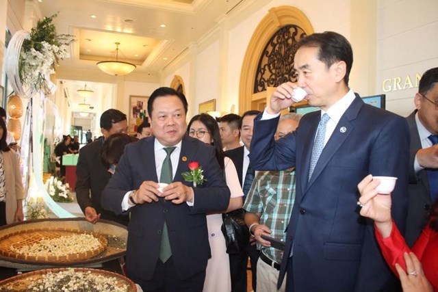 Giao lưu văn hóa và du lịch “Trà hài hòa thế giới – Nhã tập năm 2025” - Ảnh 1