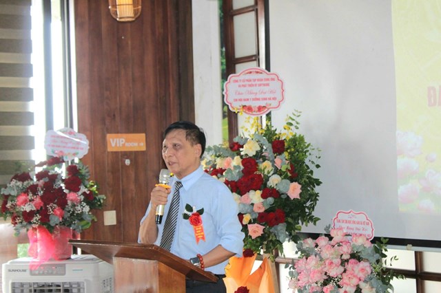 Lương y Đỗ Sơn Hà- Tổng Thư ký Hội Nam Y Việt Nam phát biểu tại Đại hội. Ảnh: Phi Long.