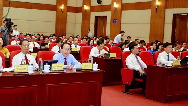 Các đại biểu dự phiên khai mạc kỳ họp HĐND TP.