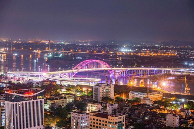 Cầu Hoàng Văn Thụ - điểm nhấn kiến trúc, cảnh quan thành phố Hải Phòng.