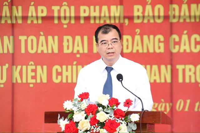 Đồng ch&iacute; Nguyễn Minh H&ugrave;ng, Ph&oacute; Chủ tịch UBND th&agrave;nh phố Hải Ph&ograve;ng ph&aacute;t biểu chỉ đạo tại Lễ ra qu&acirc;n.