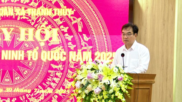 Đồng chí Trịnh Hùng Sơn - TUV, Bí thư Đảng uỷ, Chủ tịch HĐND xã phát biểu chỉ đạo…