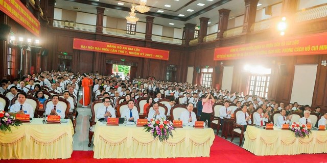 Các đại biểu dự Đại hội đại biểu Đảng bộ xã Gia Lộc lần thứ Nhất – Đại hội điểm cấp xã của Đảng bộ thành phố Hải Phòng.