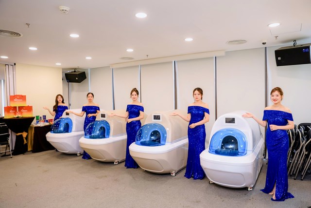 Ra mắt Cabin năng lượng nhiệt dưỡng sinh AI Royal: Giải pháp hỗ trợ chăm sóc sức khỏe chủ động thế hệ mới - Ảnh 2