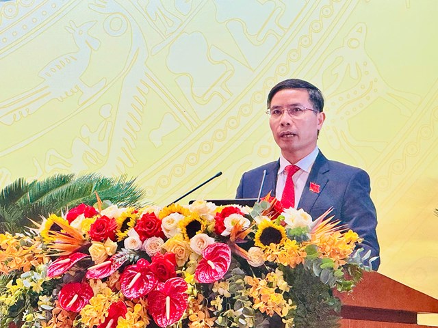 Ông Phạm Đức Ấn – Phó Bí thư Tỉnh ủy, Chủ tịch UBND, Bí thư Đảng ủy UBND tỉnh Quảng Ninh phát biểu khai mạc Đại hội.