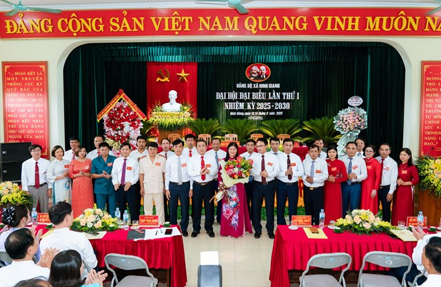 Đại hội đại biểu Đảng bộ xã Ninh Giang lần thứ I, nhiệm kỳ 2025 – 2030 - Ảnh 13
