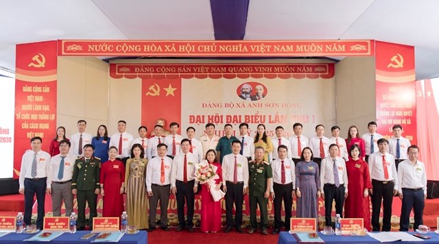 Ban chấp hành mới ra mắt