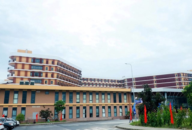 Dự án Bệnh viện Ung bướu Nghệ An đóng trên địa bàn phường Vinh Hưng, tỉnh Nghệ An giai đoạn 2 có tổng mức đầu tư hơn 1.259 tỷ đồng, quy mô 1.000 giường đạt chuẩn quốc tế