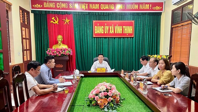 Đồng chí Vũ Tuấn Ngọc – Ủy viên Ban Thường vụ, Chủ tịch UB MTTQ Việt Nam xã Vĩnh Thịnh chủ trì Hội nghị triển khai nhiệm vụ trọng tâm thời gian tới, sáng 26/8/2025