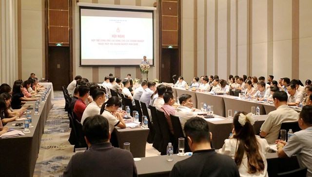 Quang cảnh hội nghị