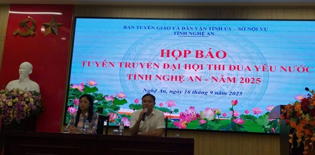 Buổi họp báo Phó do Ban Tuyên giáo và Dân vận Tỉnh ủy Nghệ An tổ chức chiều 16/9