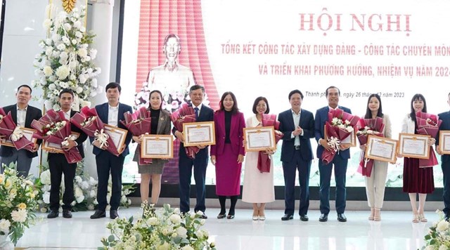 Bệnh viện luôn khen thưởng động viên kịp thời