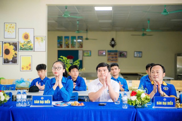 Nghệ An: Trường Trung cấp Nguyễn Tất Thành công bố quyết định thành lập Đoàn trường - Ảnh 1